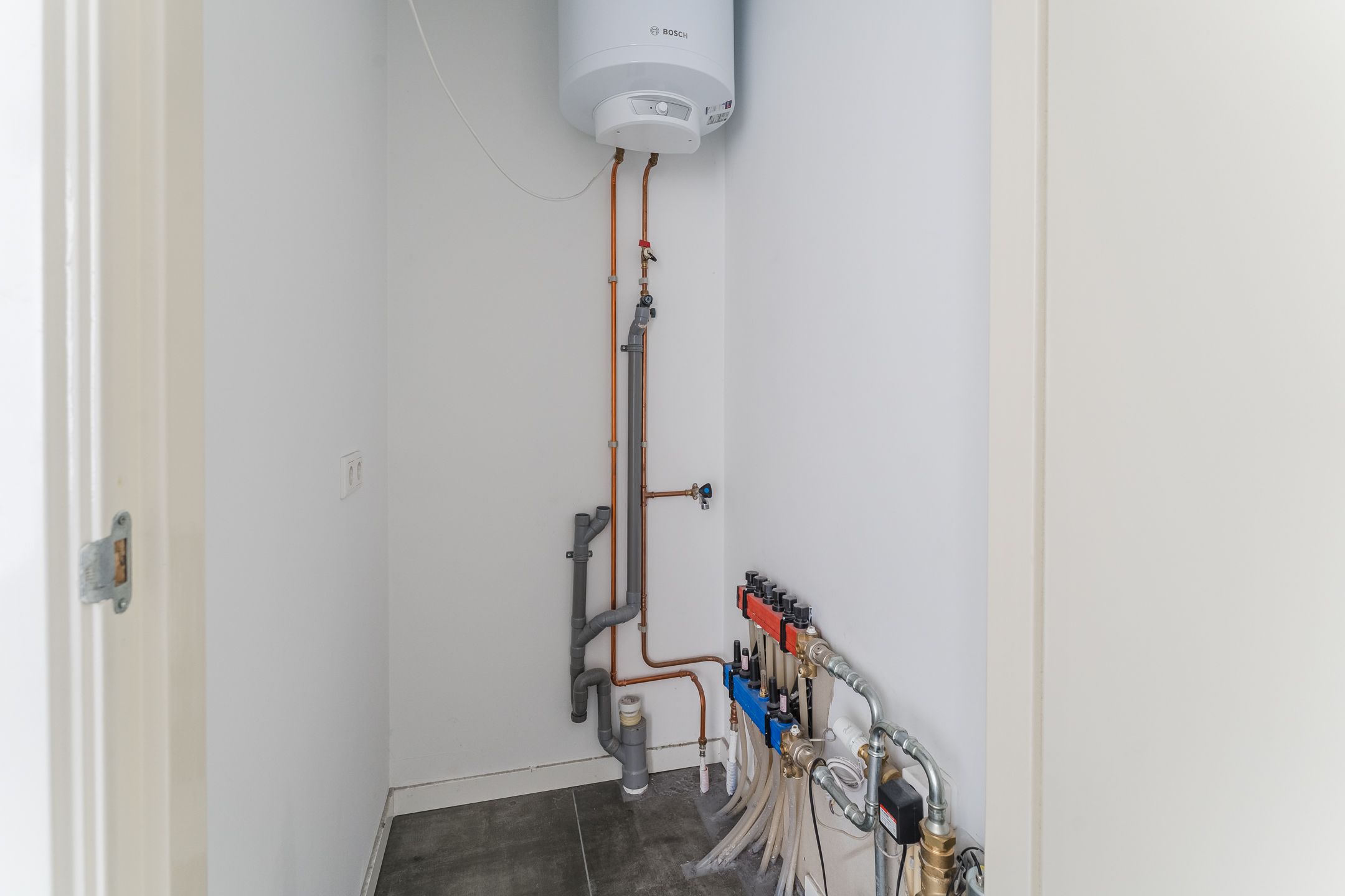 Photo 12 of Soesterweg 397-G