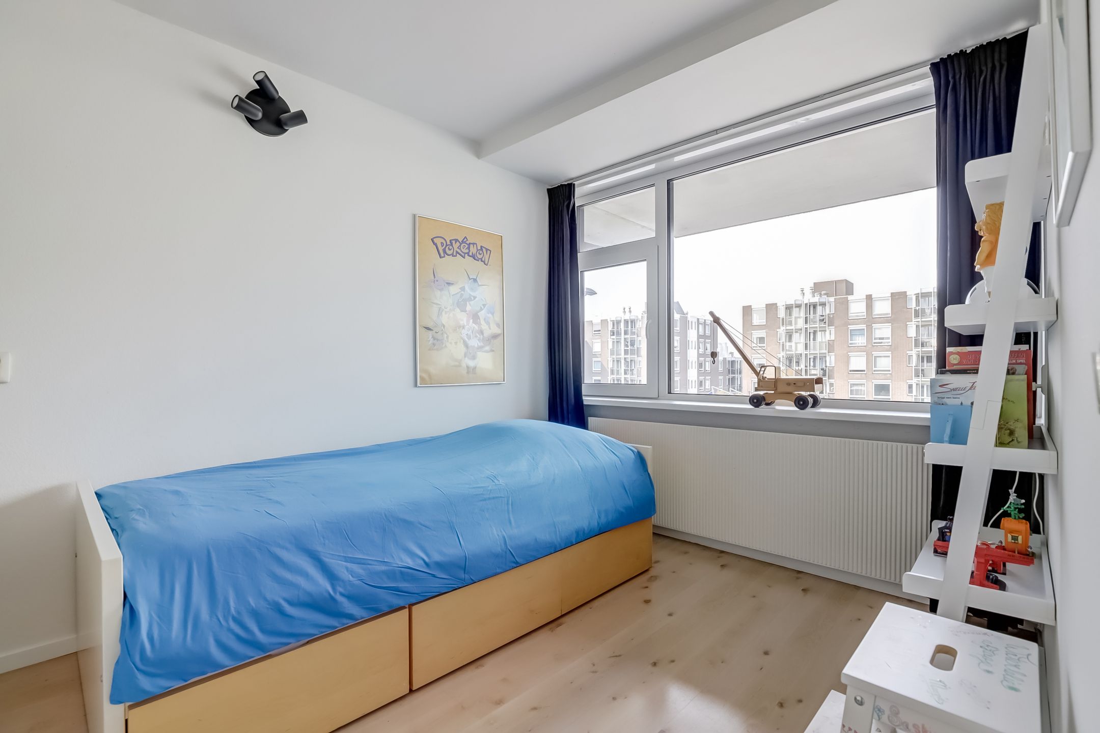 Photo 36 of Loosduinse Hoofdplein 211