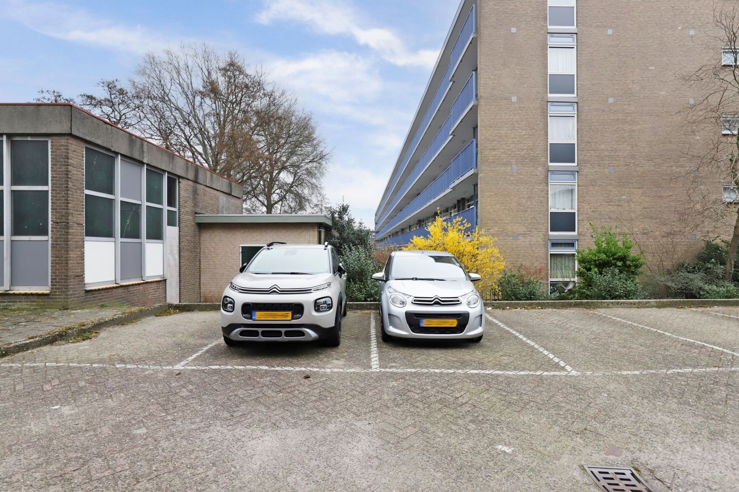 Photo 40 of Loosduinse Hoofdplein 211