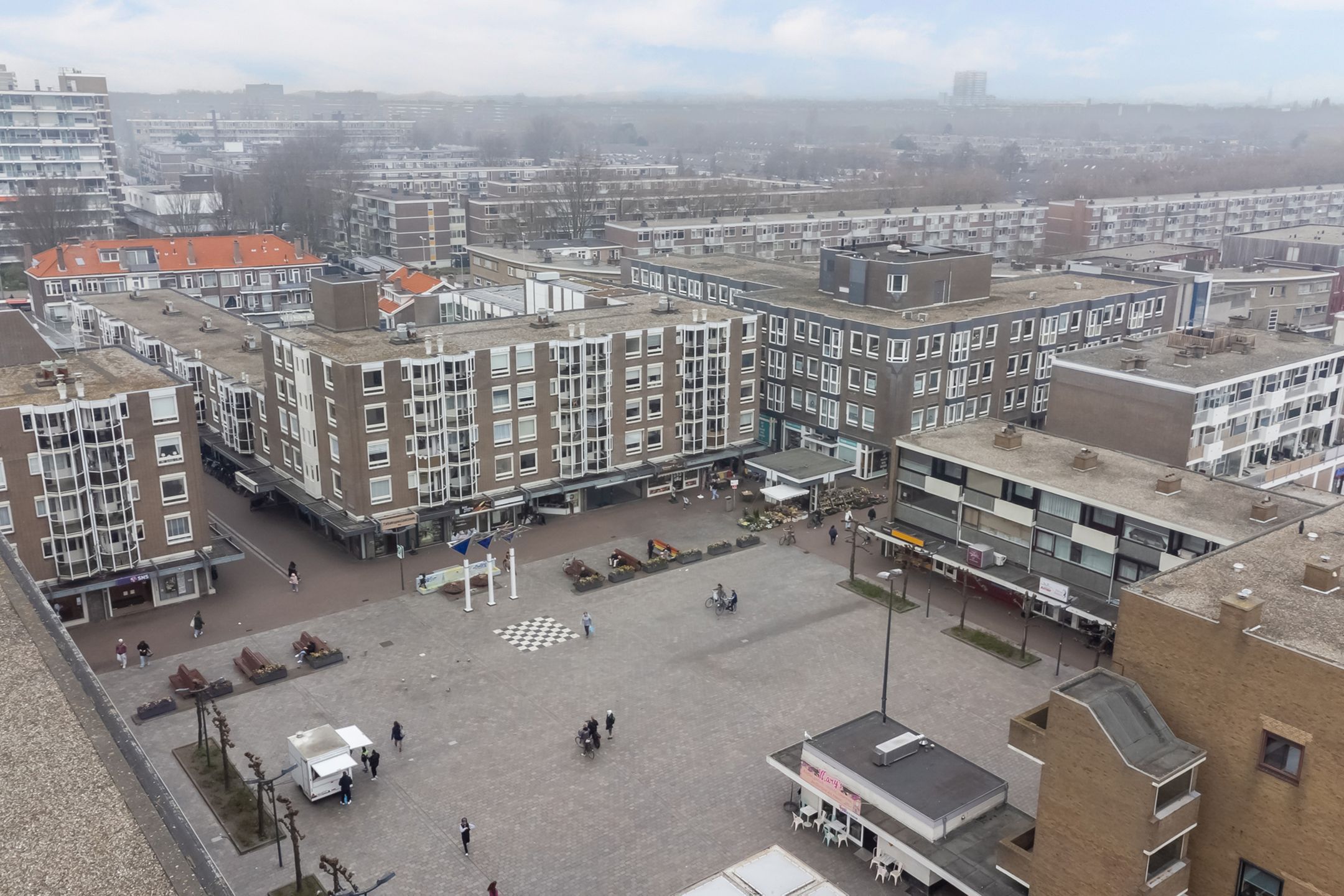 Photo 42 of Loosduinse Hoofdplein 211