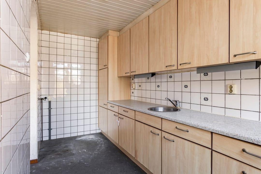 Photo 7 of Riouwstraat 68