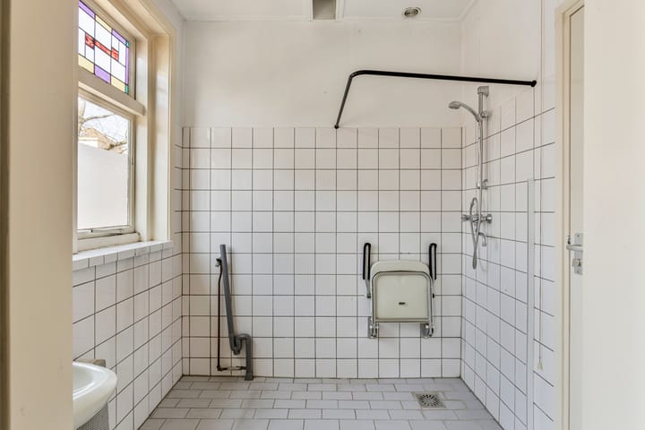 Foto 16 van Riouwstraat 68