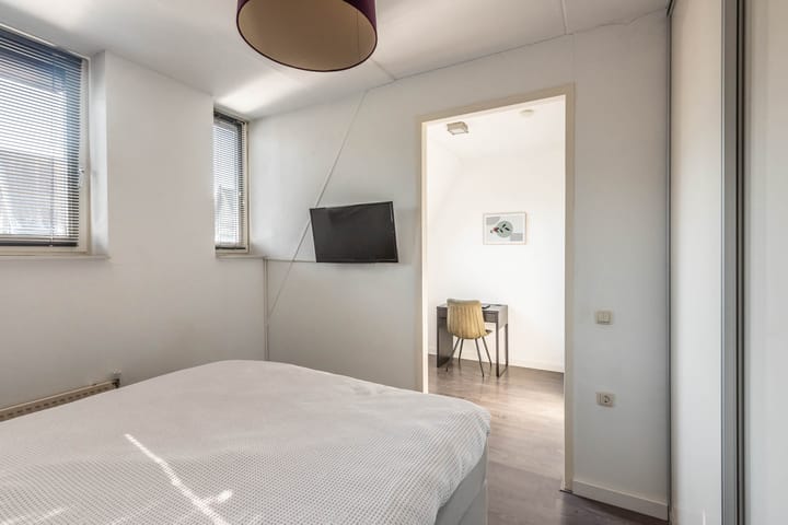 Foto 25 van Colonnade 77