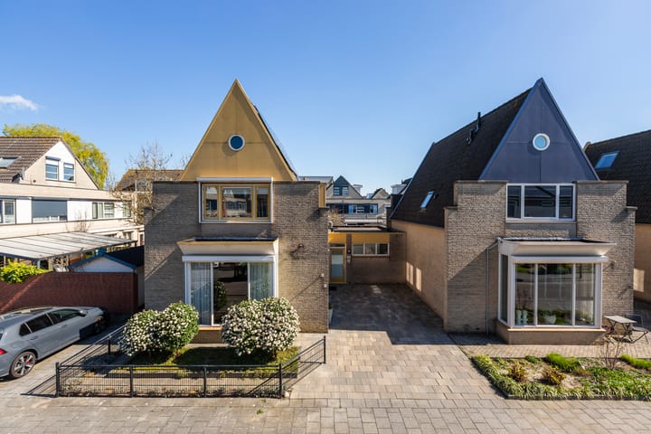 Photo 3 of Annie M.G. Schmidtstraat 1