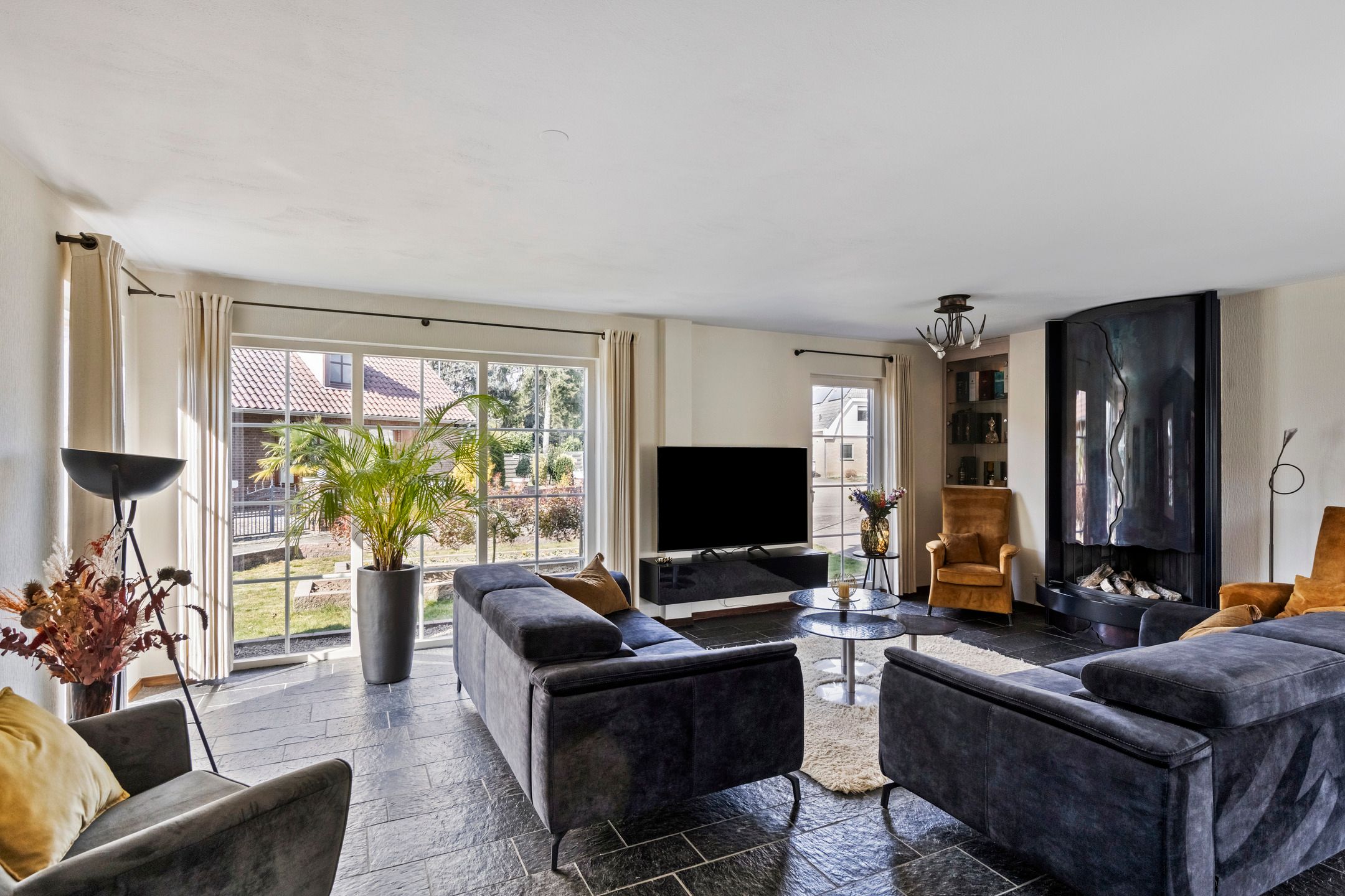 Photo 9 of Thoorderstraat 17