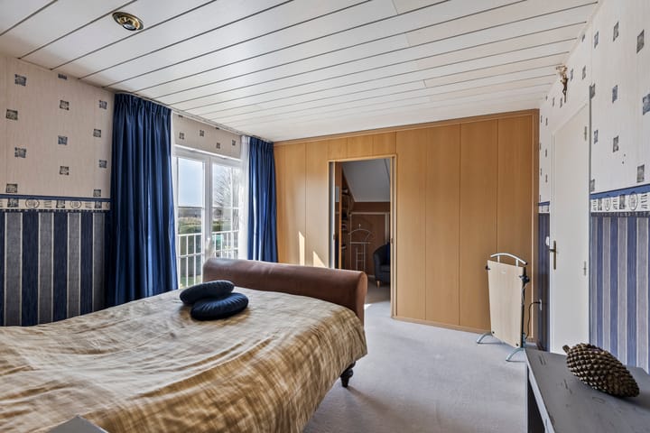 Photo 23 of Thoorderstraat 17