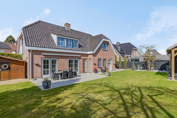 Photo 33 of Thoorderstraat 17