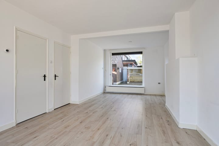 Foto 2 van Esdoornlaan 10