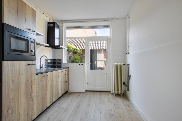 Foto 4 van Esdoornlaan 10