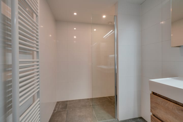 Foto 31 van Wolvenplein 20