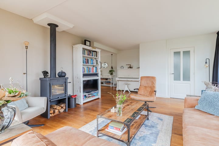 Foto 10 van Wilhelmina van Pruisenlaan 14