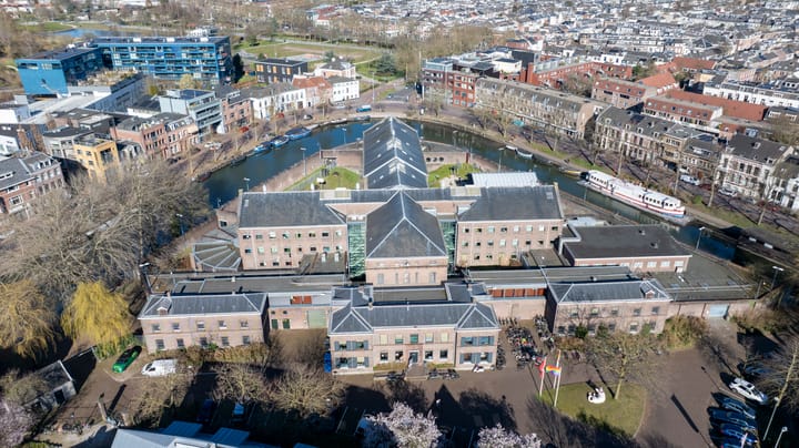 Foto 43 van Wolvenplein 20