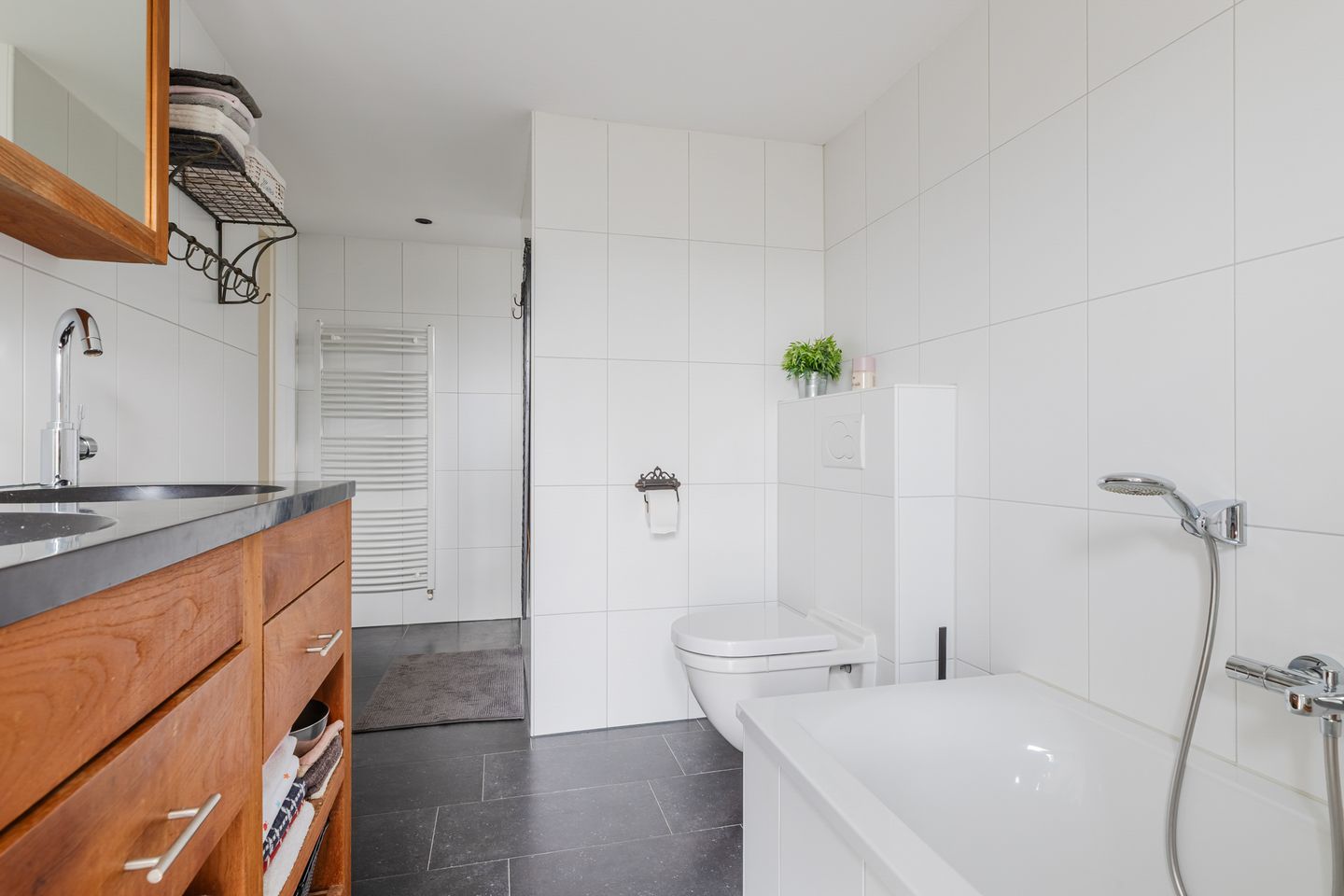 Foto 29 van Wilhelmina van Pruisenlaan 14