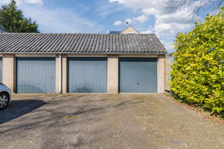 Foto 46 van Wilhelmina van Pruisenlaan 14