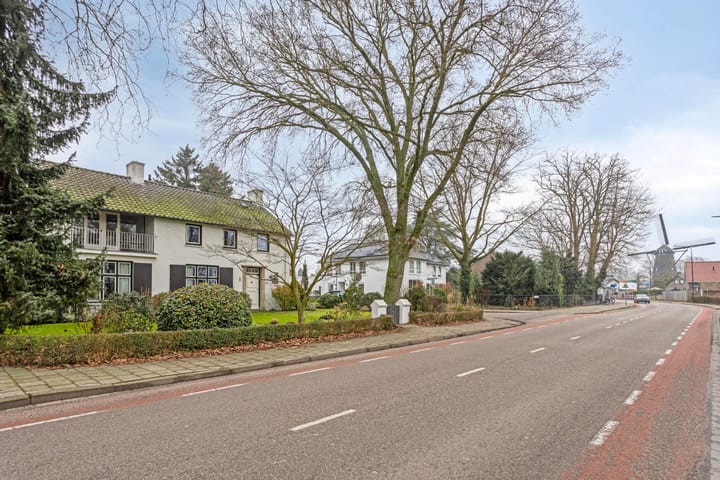 Foto 28 van Burg. Van Houtstraat 45