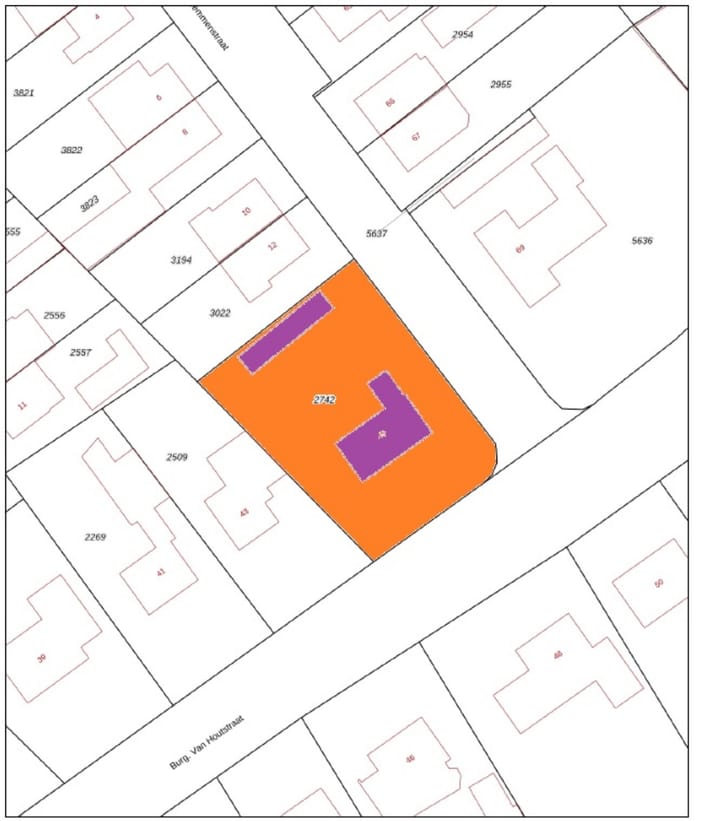 Foto 30 van Burg. Van Houtstraat 45