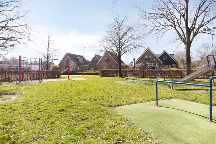 Foto 37 van Lijsterbeslaan 40