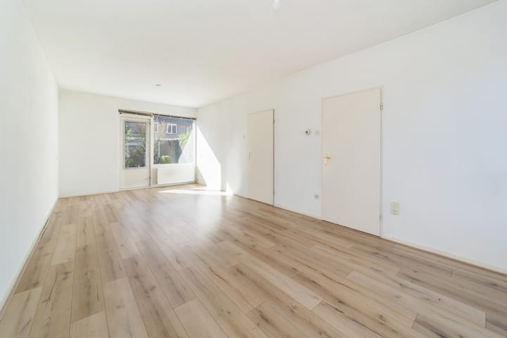 Photo 11 of Malvert 2714