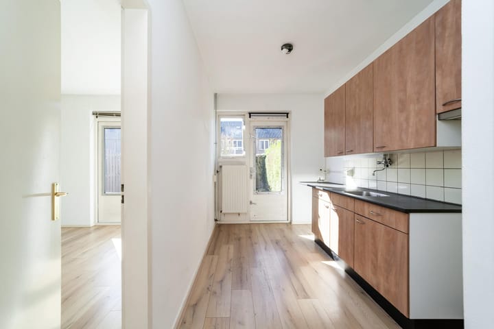 Photo 16 of Malvert 2714