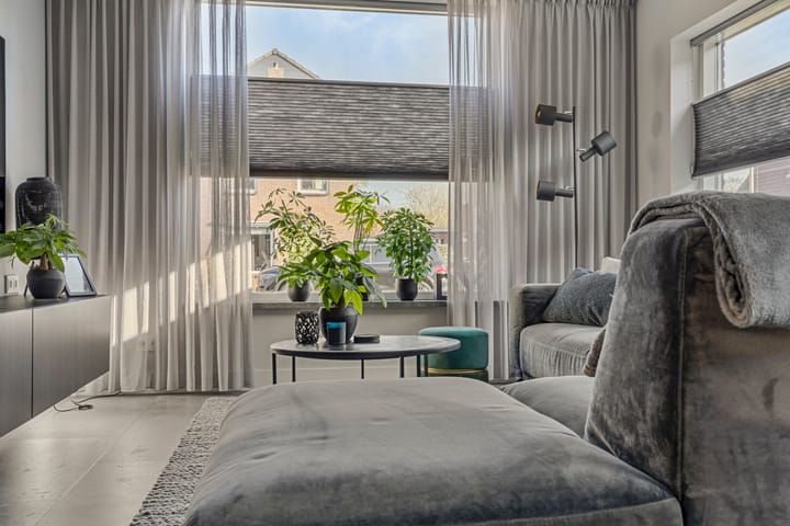 Photo 9 of Kamperfoeliestraat 10