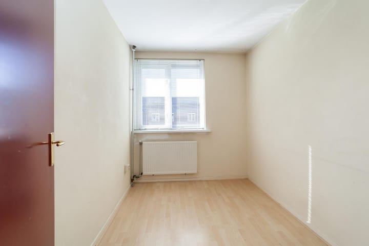 Photo 25 of Malvert 2714