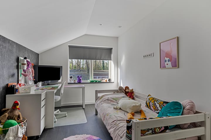 Photo 27 of Kamperfoeliestraat 10