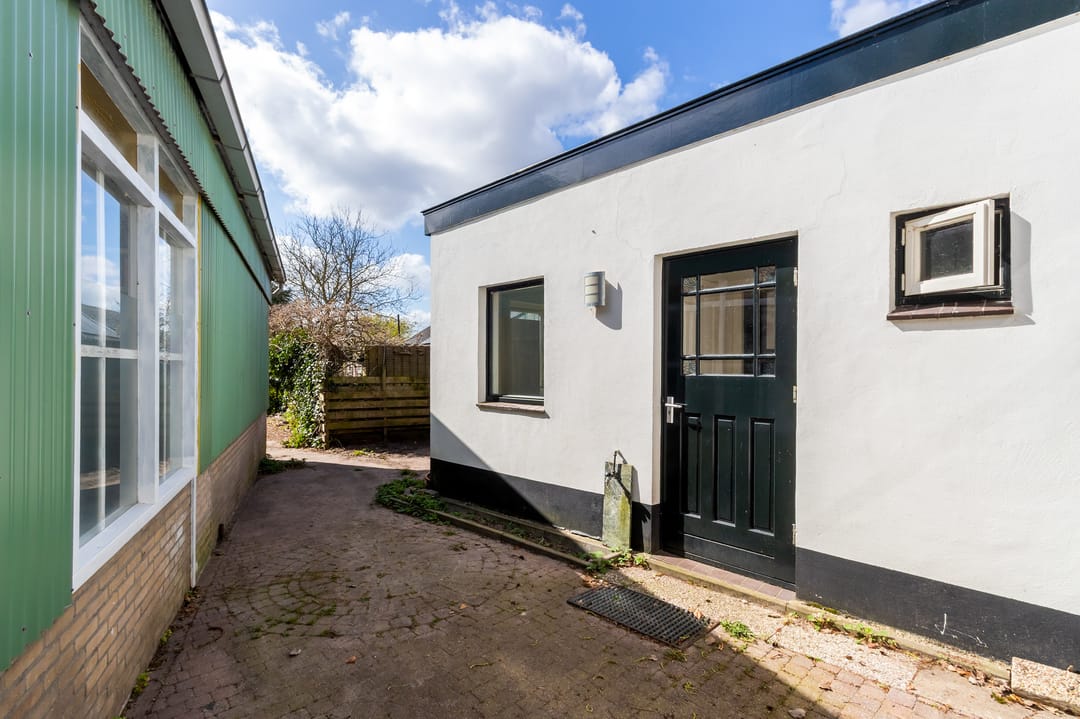 Foto 16 van Oud-Loosdrechtsedijk 57