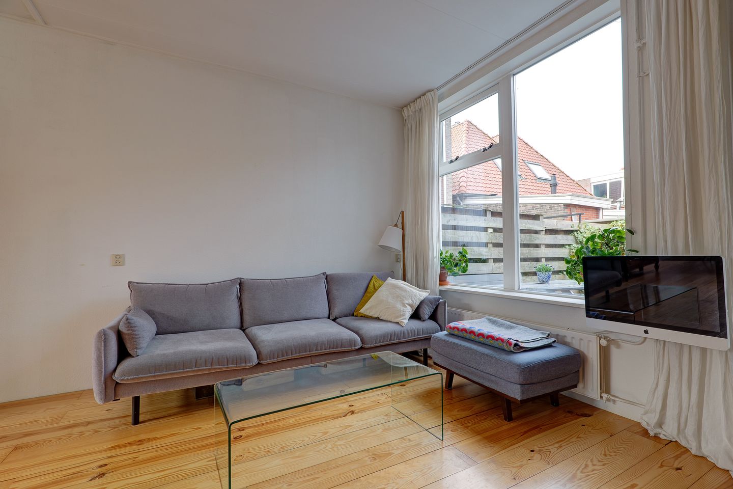 Photo 10 of Hermanstraat 4