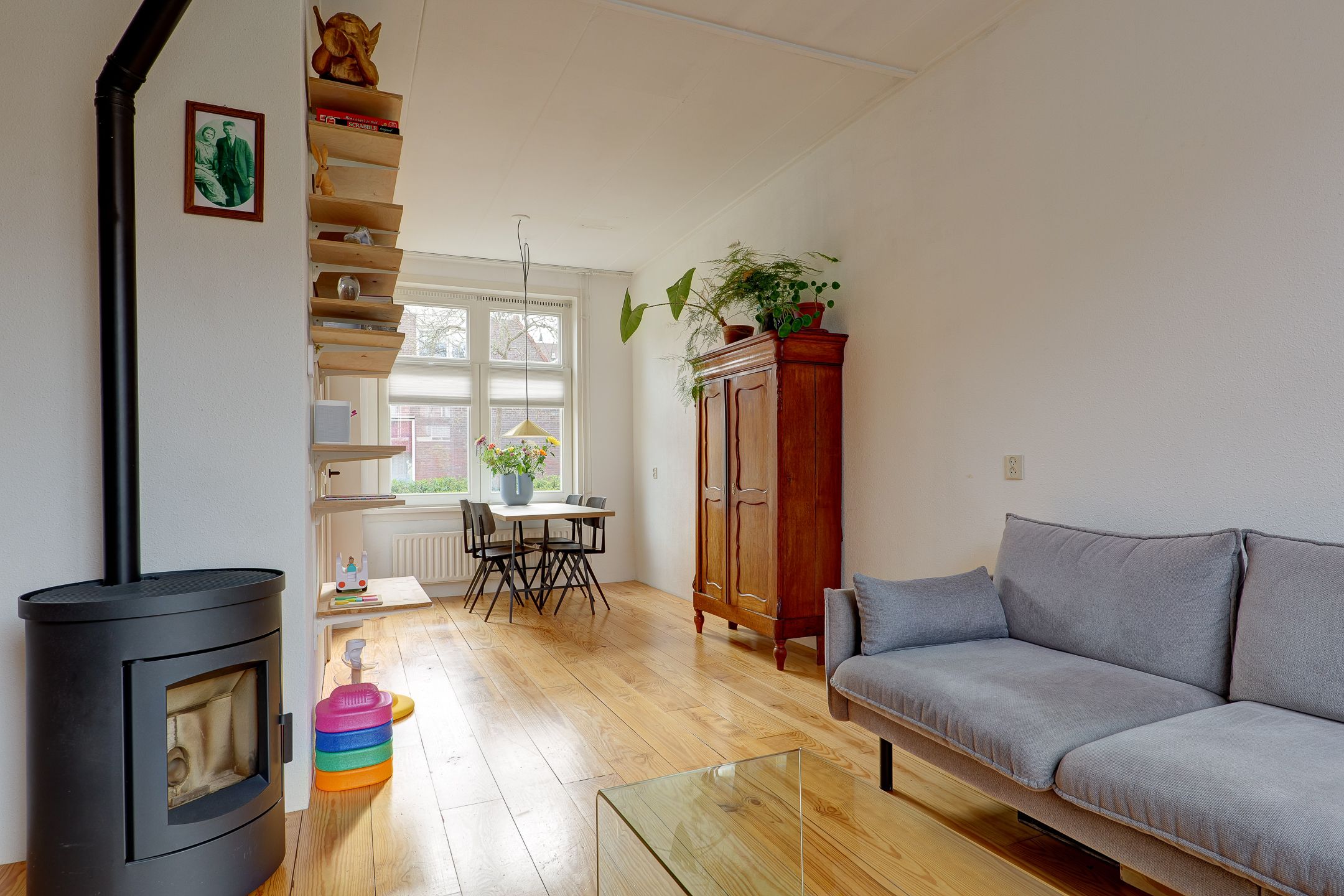 Photo 12 of Hermanstraat 4