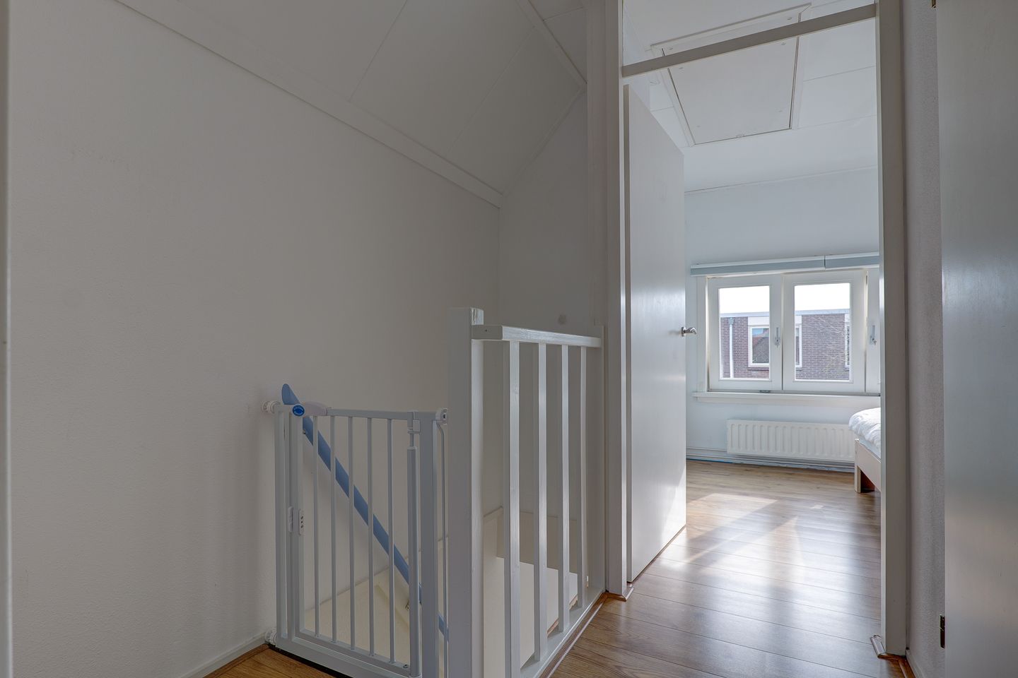 Photo 20 of Hermanstraat 4