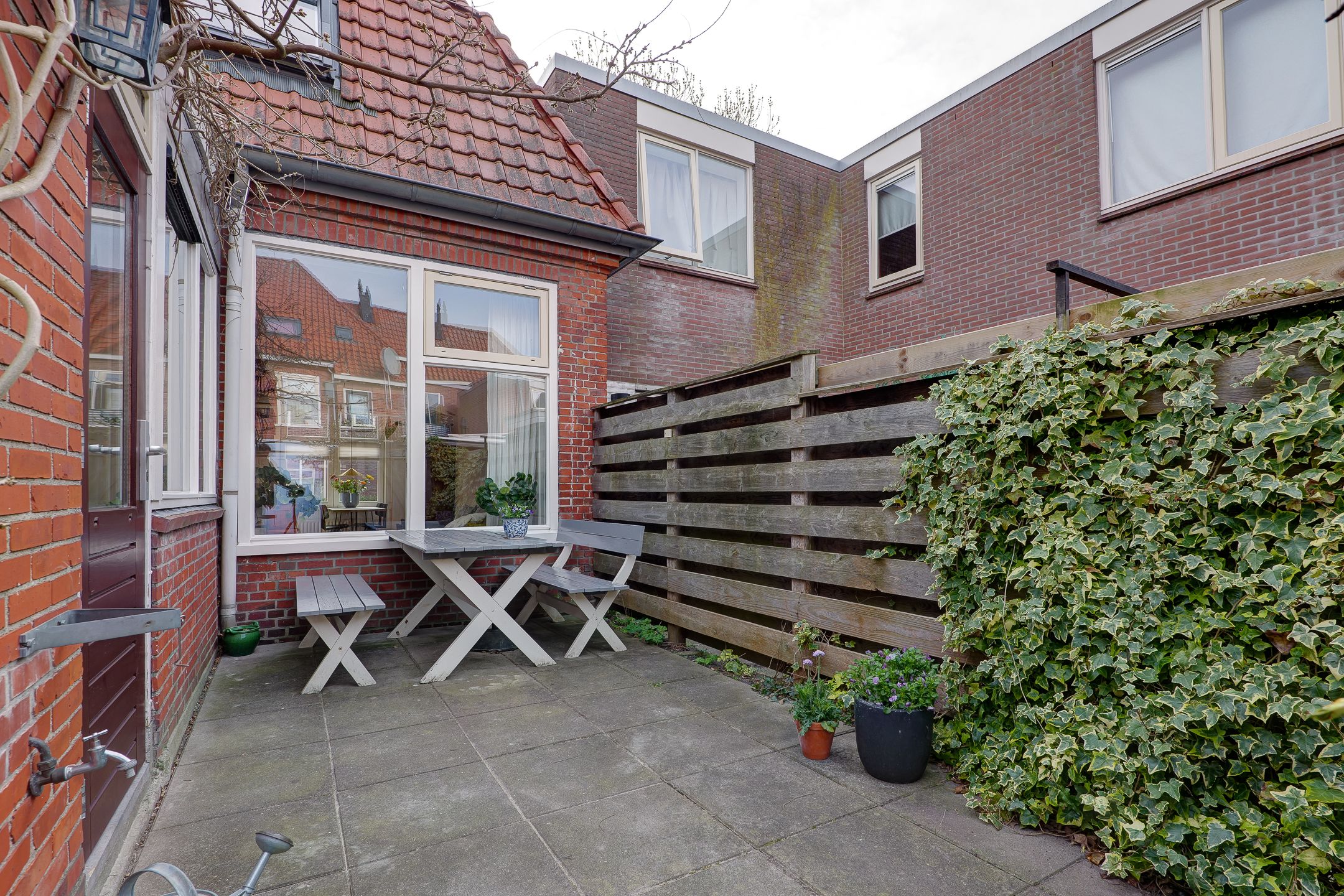 Photo 30 of Hermanstraat 4