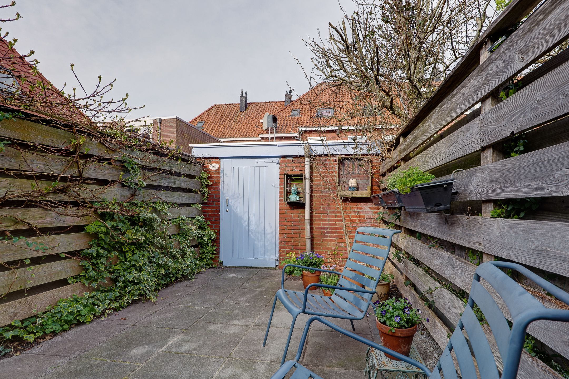 Photo 36 of Hermanstraat 4