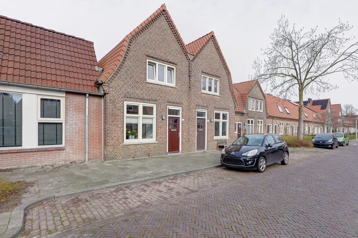 Foto 39 van Hermanstraat 4