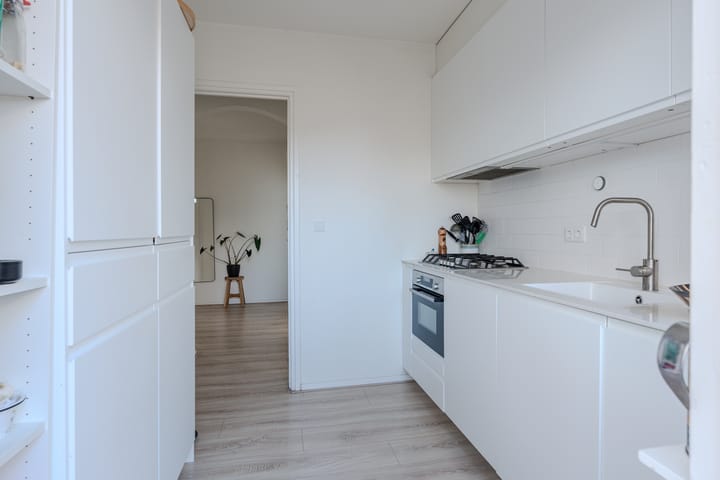 Foto 16 van Dr. Struyckenstraat 102-B