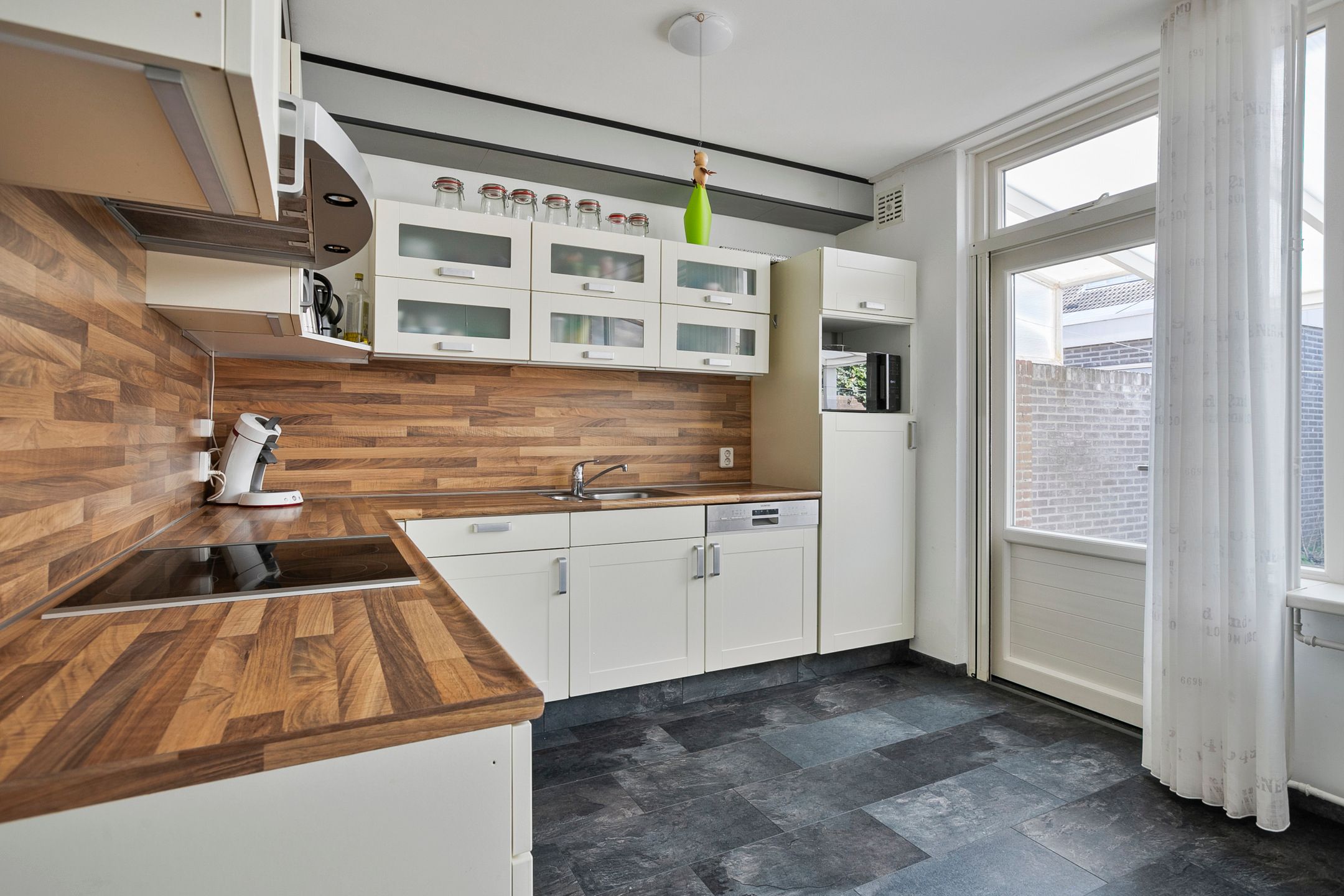 Foto 12 van Assenstraat 12