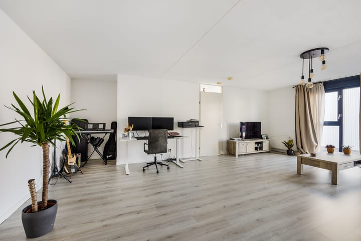 Foto 9 van Barbette 6