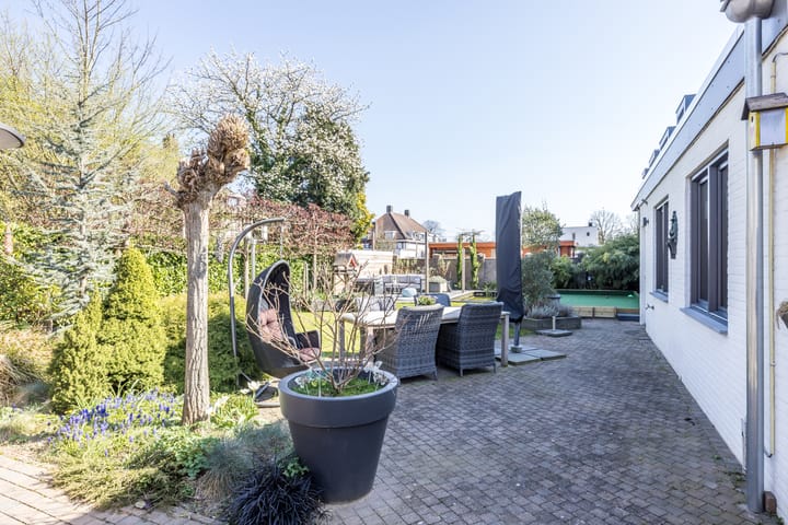 Foto 32 van Swalmstraat 3