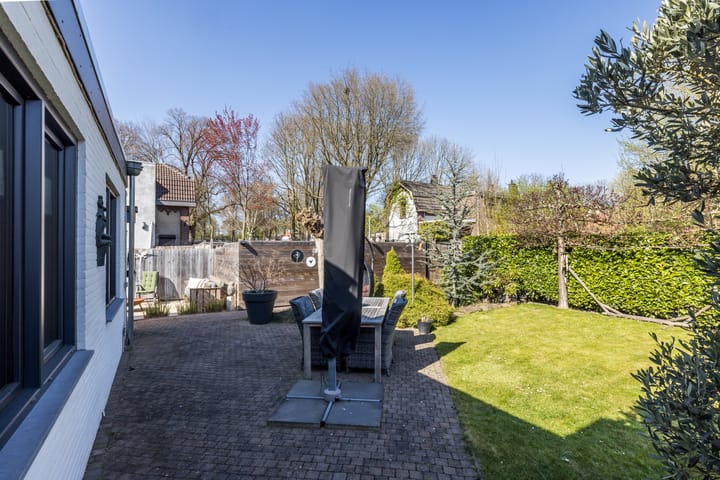 Foto 43 van Swalmstraat 3