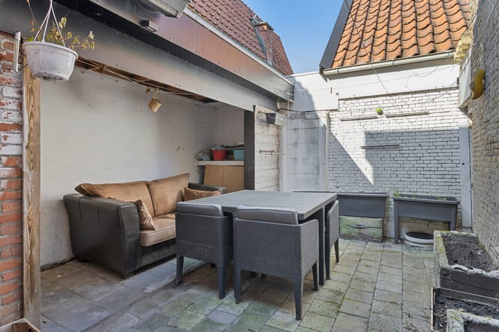 Photo 6 of Wilhelminastraat 6-A