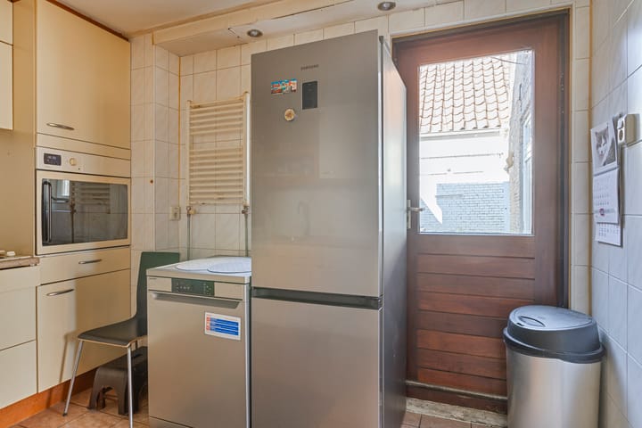 Photo 17 of Wilhelminastraat 6-A