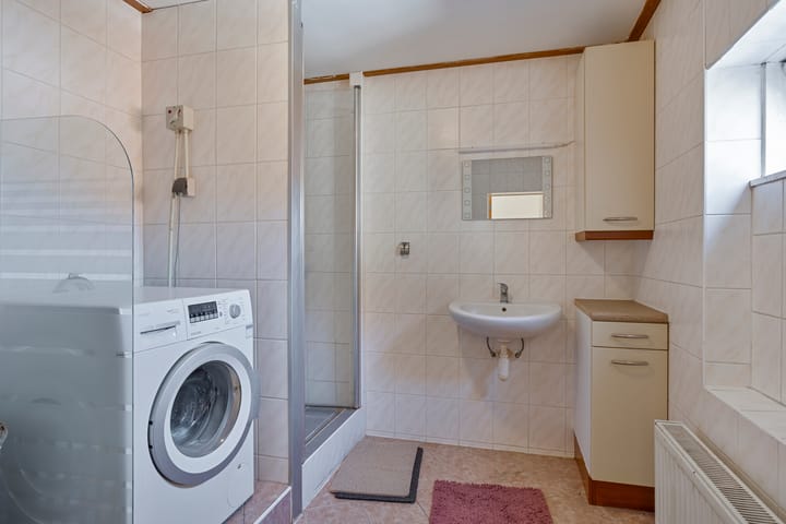 Photo 24 of Wilhelminastraat 6-A