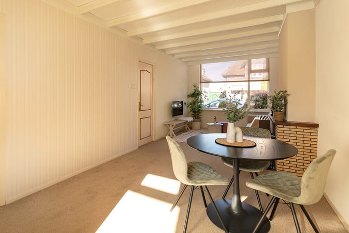 Photo 13 of Larenseweg 94