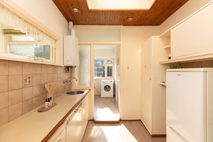 Photo 15 of Larenseweg 94