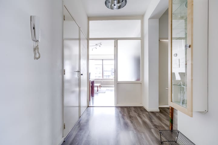 Foto 12 van Beneluxlaan 30