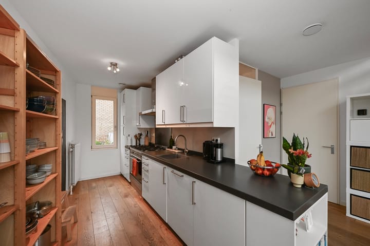 Foto 12 van Hoofdweg 718