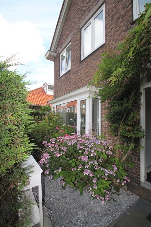 Photo 13 of Professor Van der Waalsstraat 71