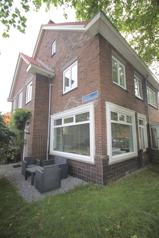Photo 14 of Professor Van der Waalsstraat 71