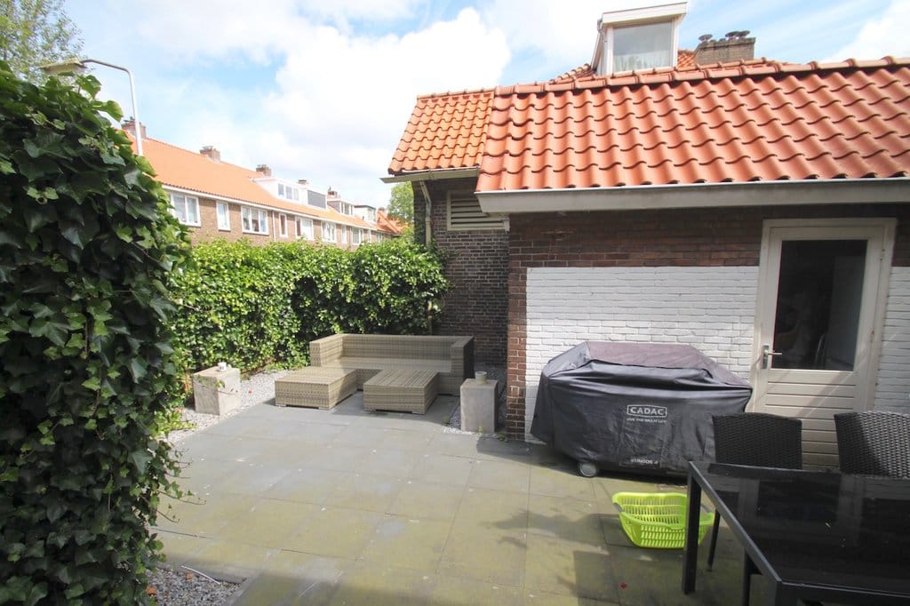 Photo 17 of Professor Van der Waalsstraat 71