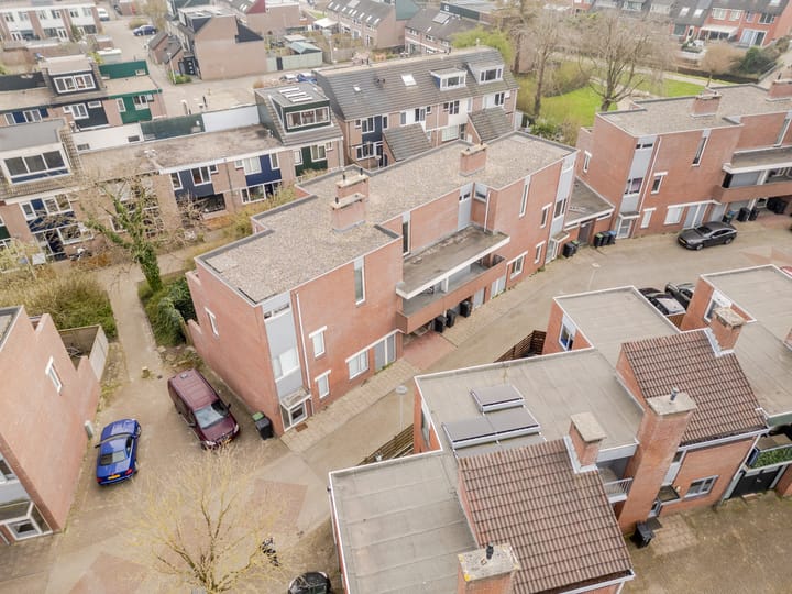 Foto 6 van Azalea 34