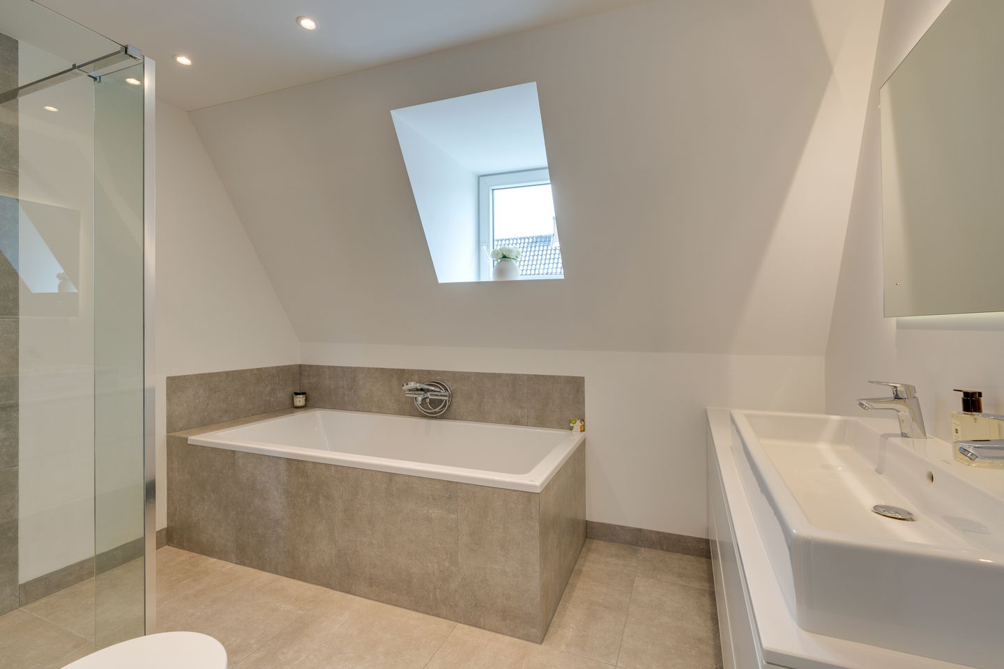 Foto 4 van Diezestraat 20-2